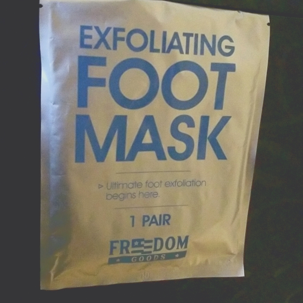 Exfoliating Foot Mask! MUST BE BUNDLED!